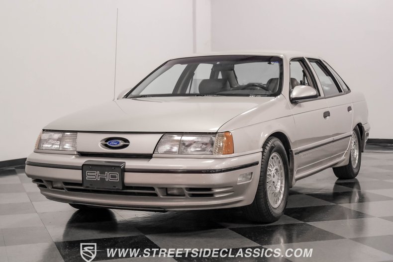 Ford-Taurus-1989-Titanium-Metallic-Titanium-Gray-7