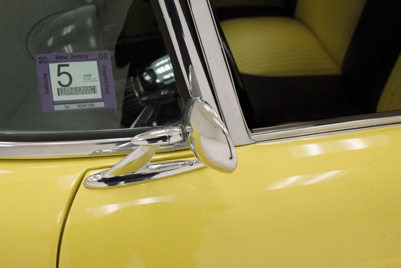 Ford-Thunderbird-1955-Goldenrod-Yellow-Black-17