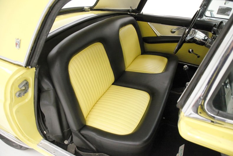 Ford-Thunderbird-1955-Goldenrod-Yellow-Black-32