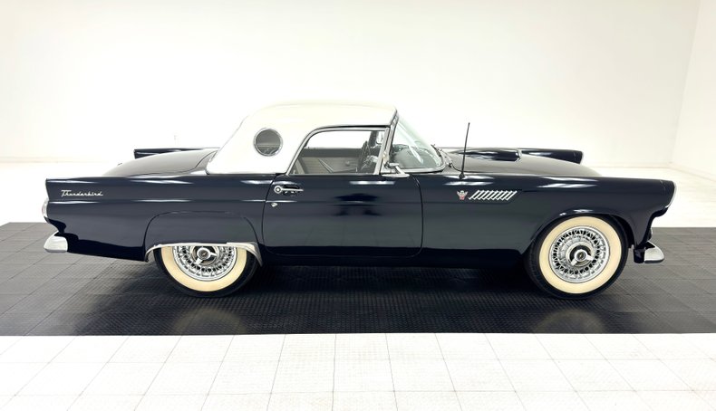 Ford-Thunderbird-1955-Midnight-Blue-Metall-Black-12