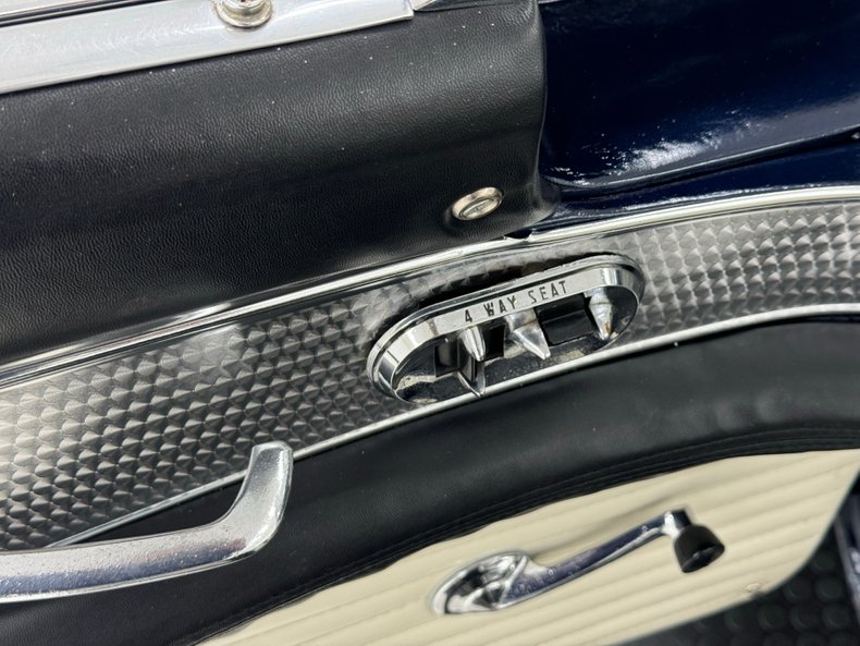 Ford-Thunderbird-1955-Midnight-Blue-Metall-Black-44
