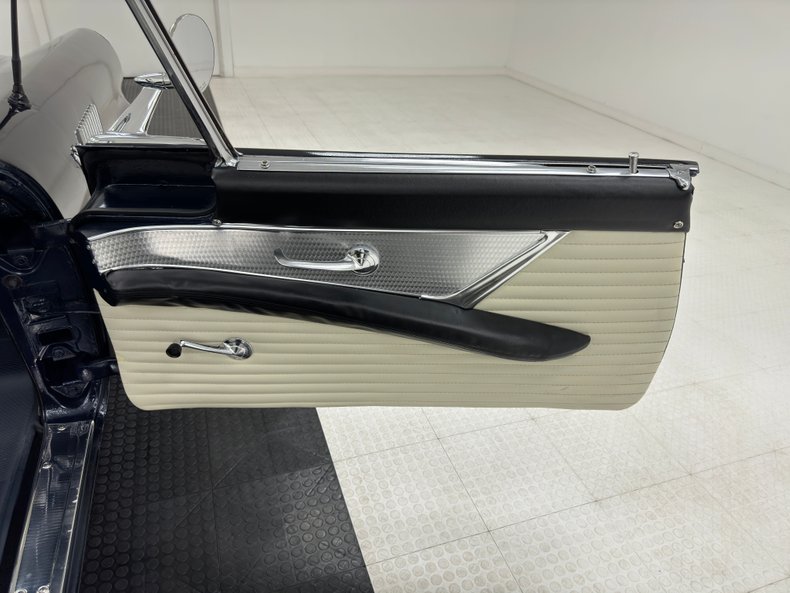 Ford-Thunderbird-1955-Midnight-Blue-Metall-Black-45
