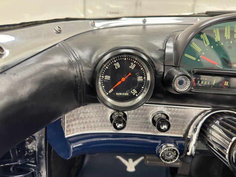 Ford-Thunderbird-1955-Midnight-Blue-Metall-Black-5