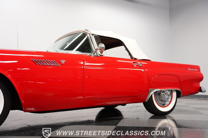 Ford-Thunderbird-1955-Red-Black-27
