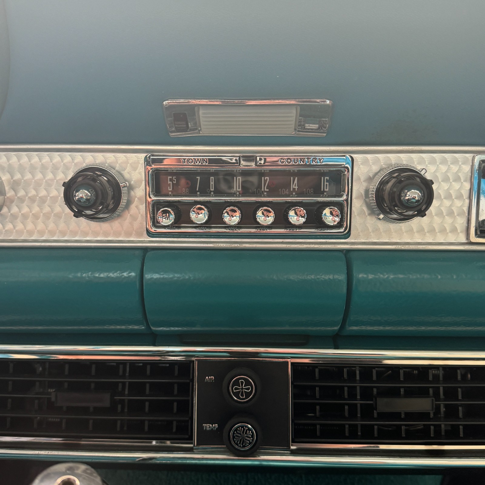 Ford-Thunderbird-1956-13