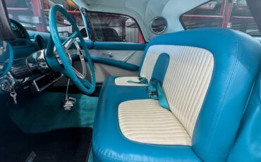 Ford-Thunderbird-1956-4