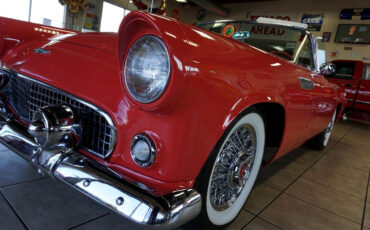 Ford-Thunderbird-1956-Classic-Car-16