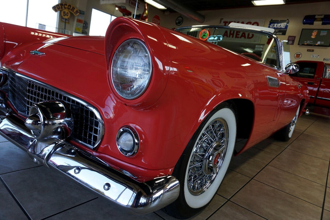 Ford-Thunderbird-1956-Classic-Car-16