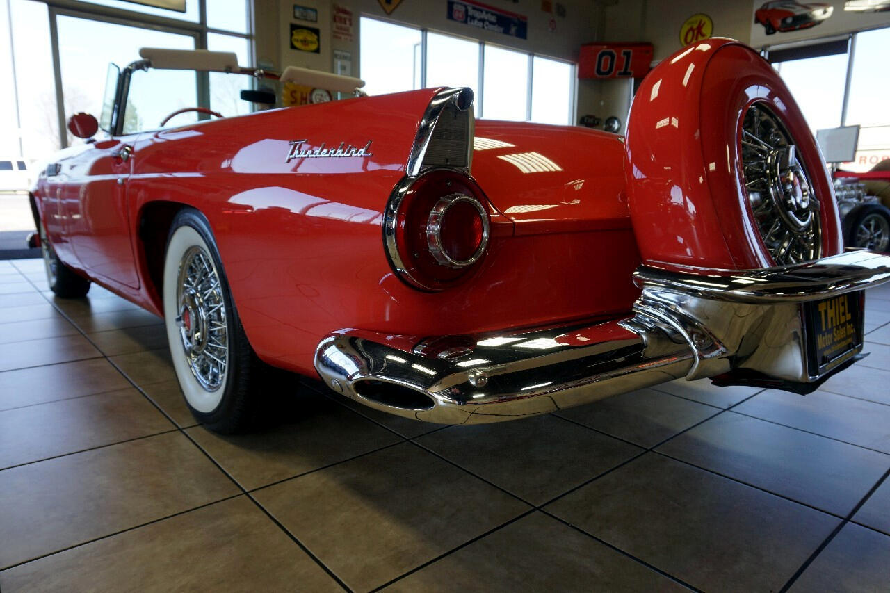 Ford-Thunderbird-1956-Classic-Car-17