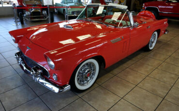 Ford-Thunderbird-1956-Classic-Car-2