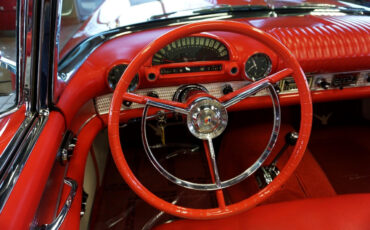 Ford-Thunderbird-1956-Classic-Car-29