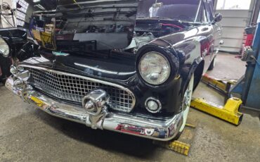 Ford-Thunderbird-1956-Convertible-27