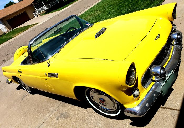 Ford-Thunderbird-1956-YellowBlack-Top-Black-12