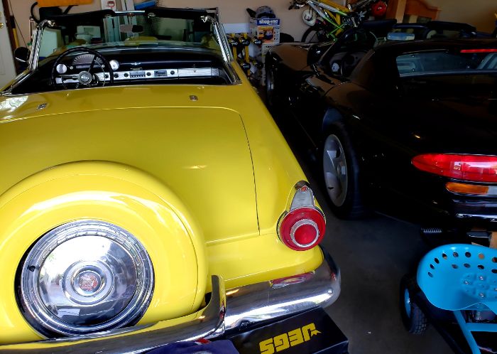 Ford-Thunderbird-1956-YellowBlack-Top-Black-14