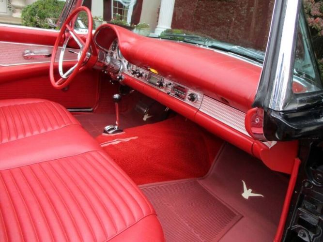Ford-Thunderbird-1957-Black-Red-1