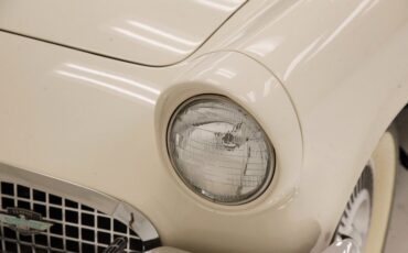 Ford-Thunderbird-1957-Colonial-White-Dresden-Blue-23
