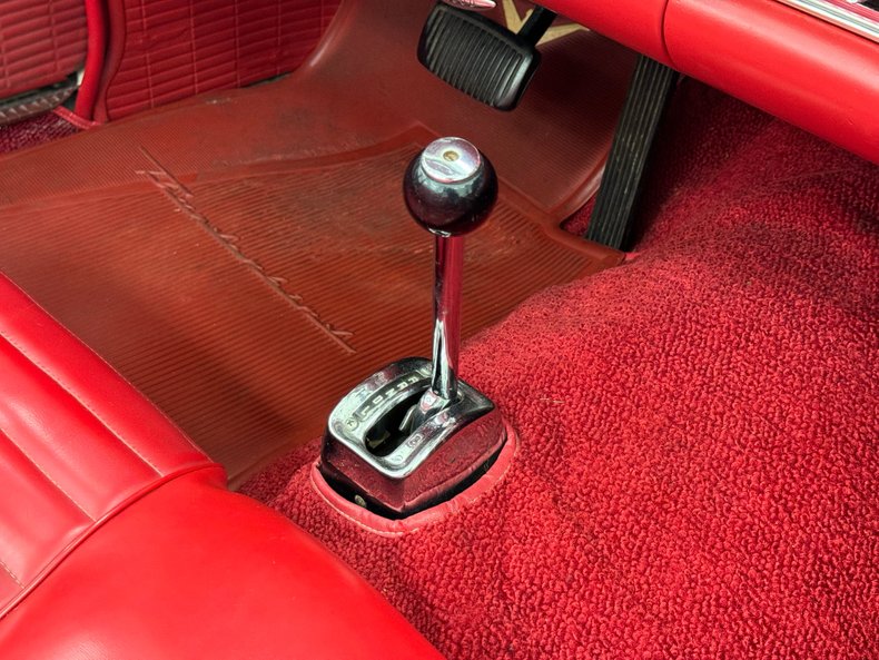 Ford-Thunderbird-1957-Colonial-White-Red-13