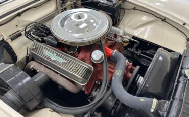 Ford-Thunderbird-1957-Colonial-White-Red-16