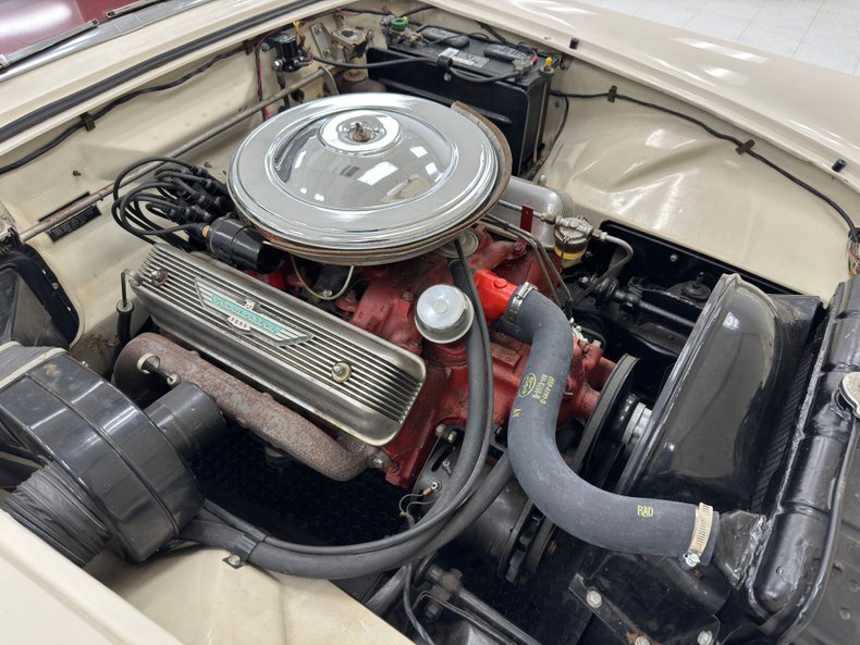 Ford-Thunderbird-1957-Colonial-White-Red-16