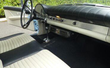 Ford-Thunderbird-1957-Convertible-11