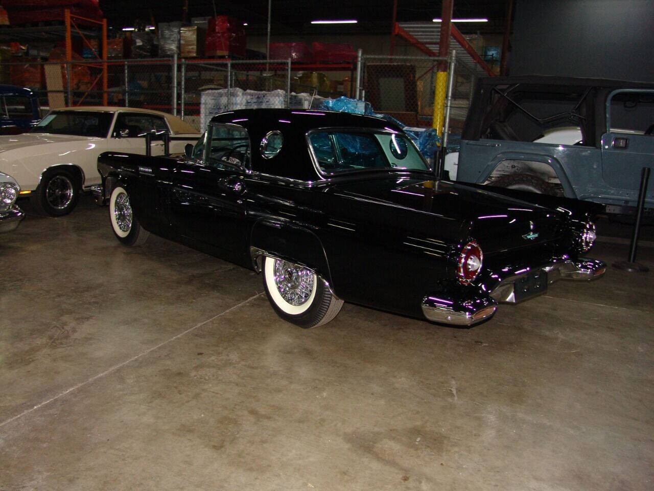 Ford-Thunderbird-1957-Convertible-15
