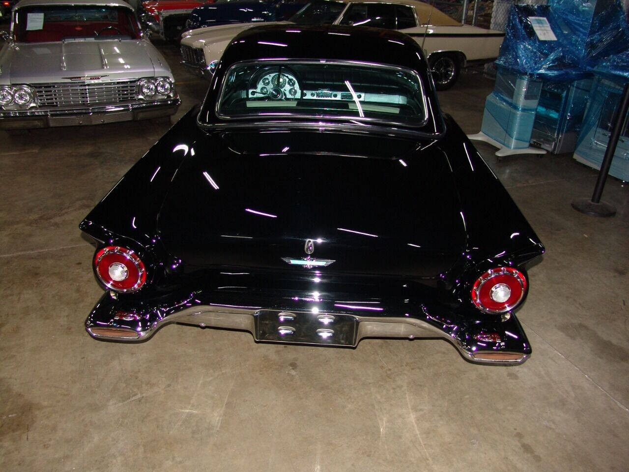 Ford-Thunderbird-1957-Convertible-18