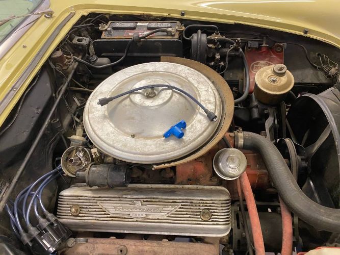Ford-Thunderbird-1957-Yellow-1