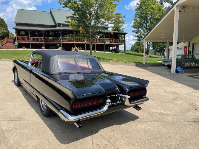 Ford-Thunderbird-1958-5