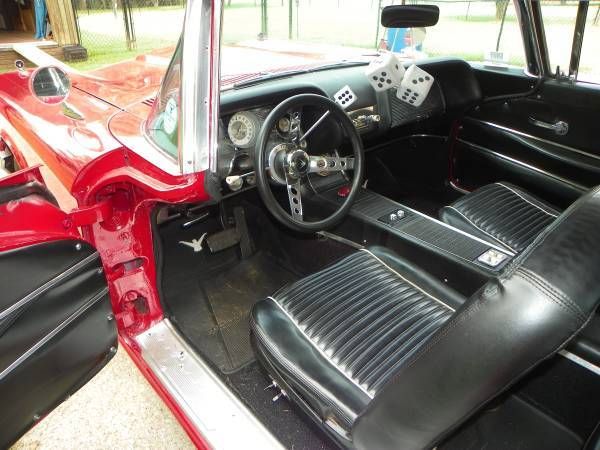 Ford-Thunderbird-1959-Red-4