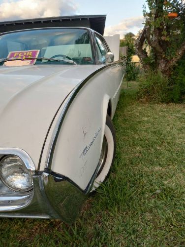 Ford-Thunderbird-1961-White-2