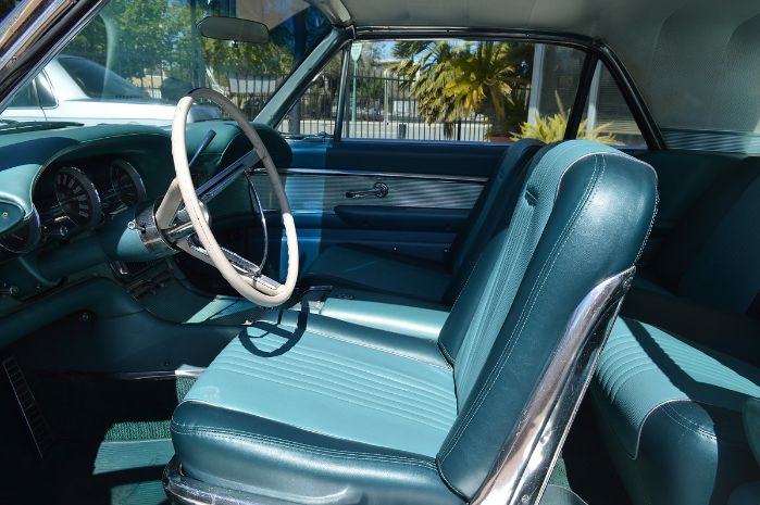 Ford-Thunderbird-1962-6