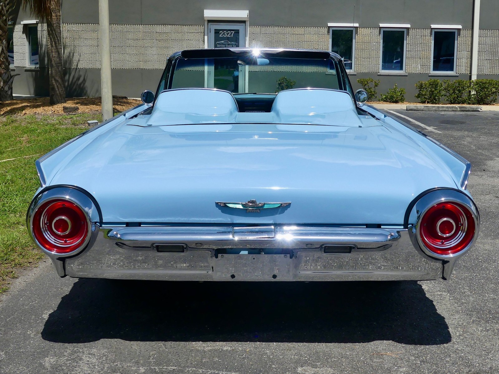 Ford-Thunderbird-1962-Convertible-14