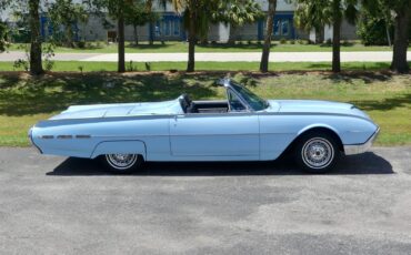 Ford-Thunderbird-1962-Convertible-20