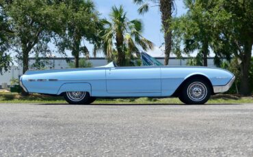 Ford-Thunderbird-1962-Convertible-21