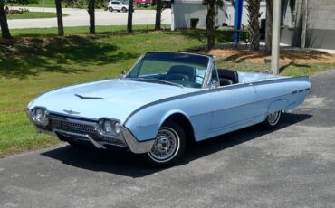 Ford-Thunderbird-1962-Convertible-6
