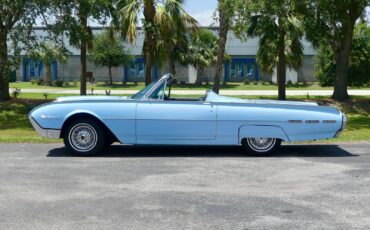 Ford-Thunderbird-1962-Convertible-8