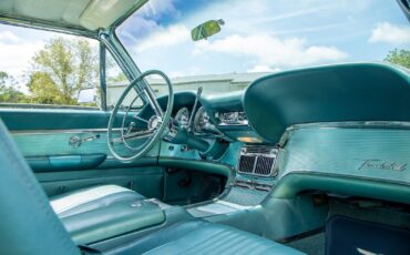 Ford-Thunderbird-1963-32
