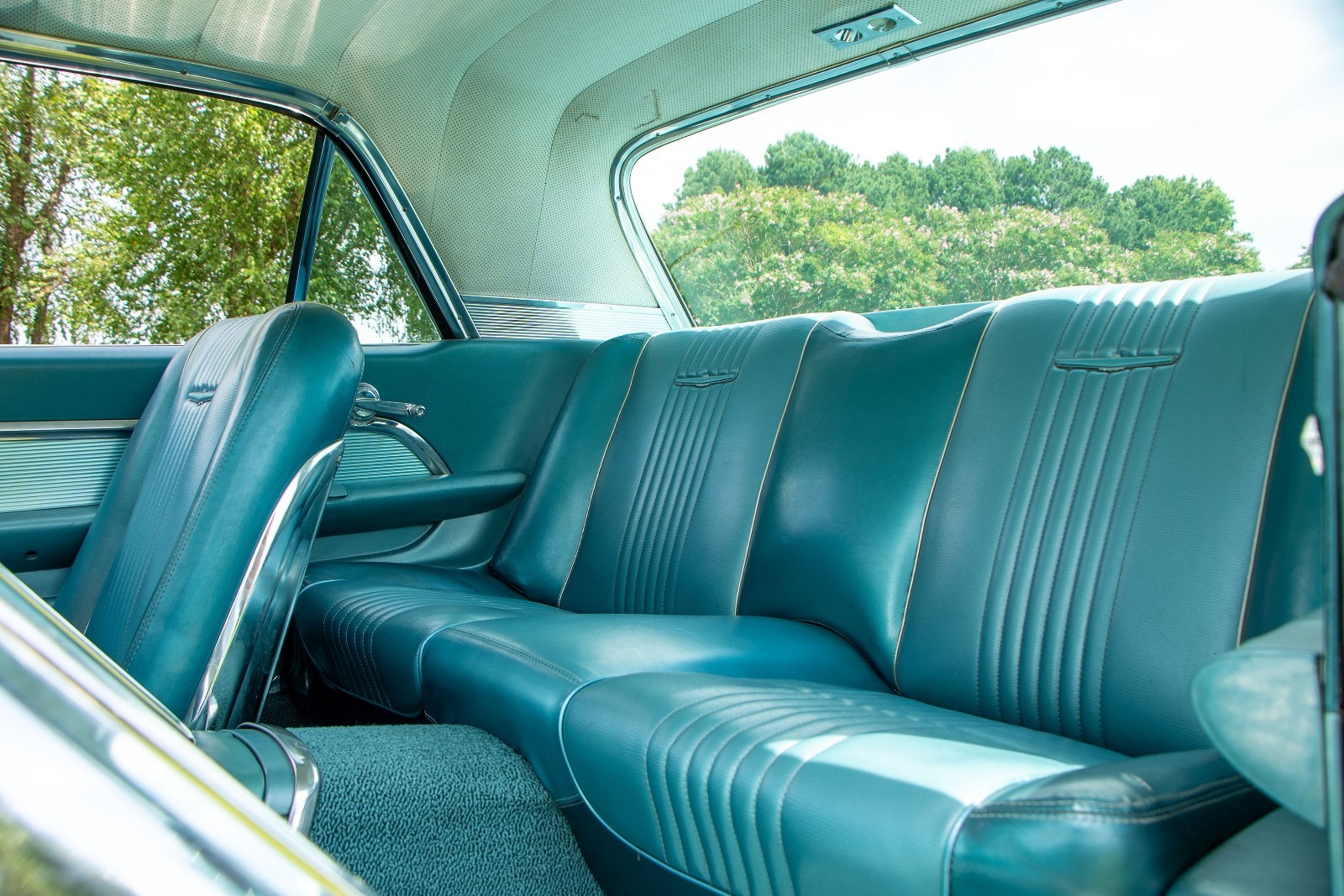 Ford-Thunderbird-1963-33