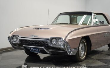 Ford-Thunderbird-1963-Hardtop-16