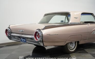 Ford-Thunderbird-1963-Hardtop-24