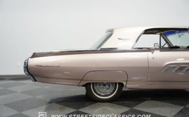 Ford-Thunderbird-1963-Hardtop-26