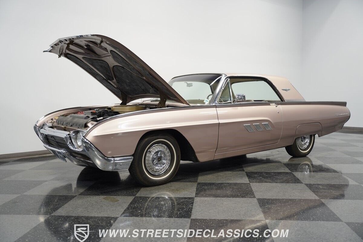 Ford-Thunderbird-1963-Hardtop-28