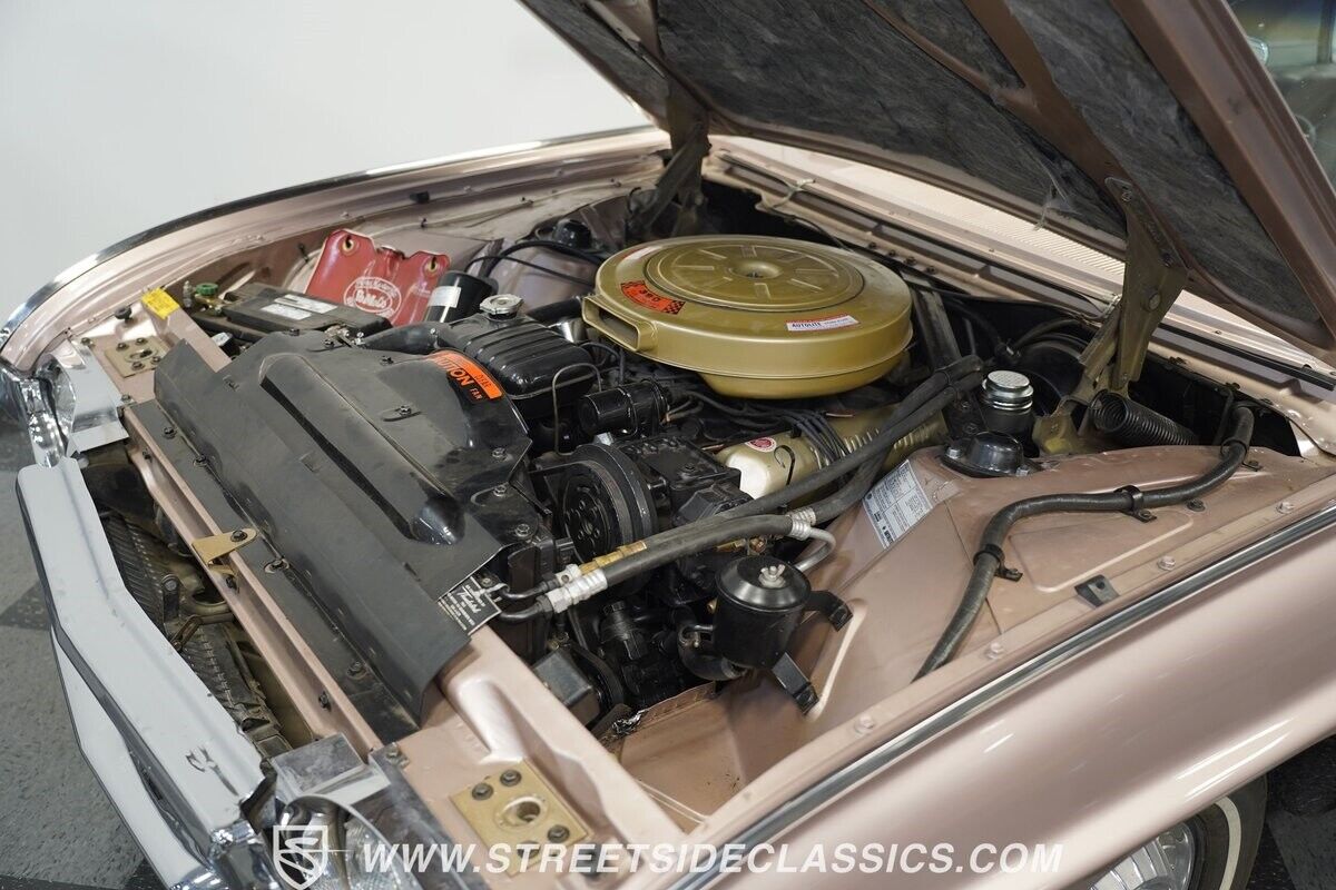 Ford-Thunderbird-1963-Hardtop-30