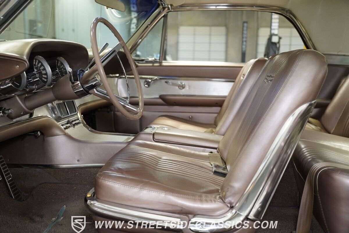 Ford-Thunderbird-1963-Hardtop-35