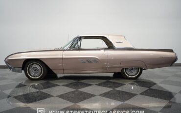 Ford-Thunderbird-1963-Hardtop-4