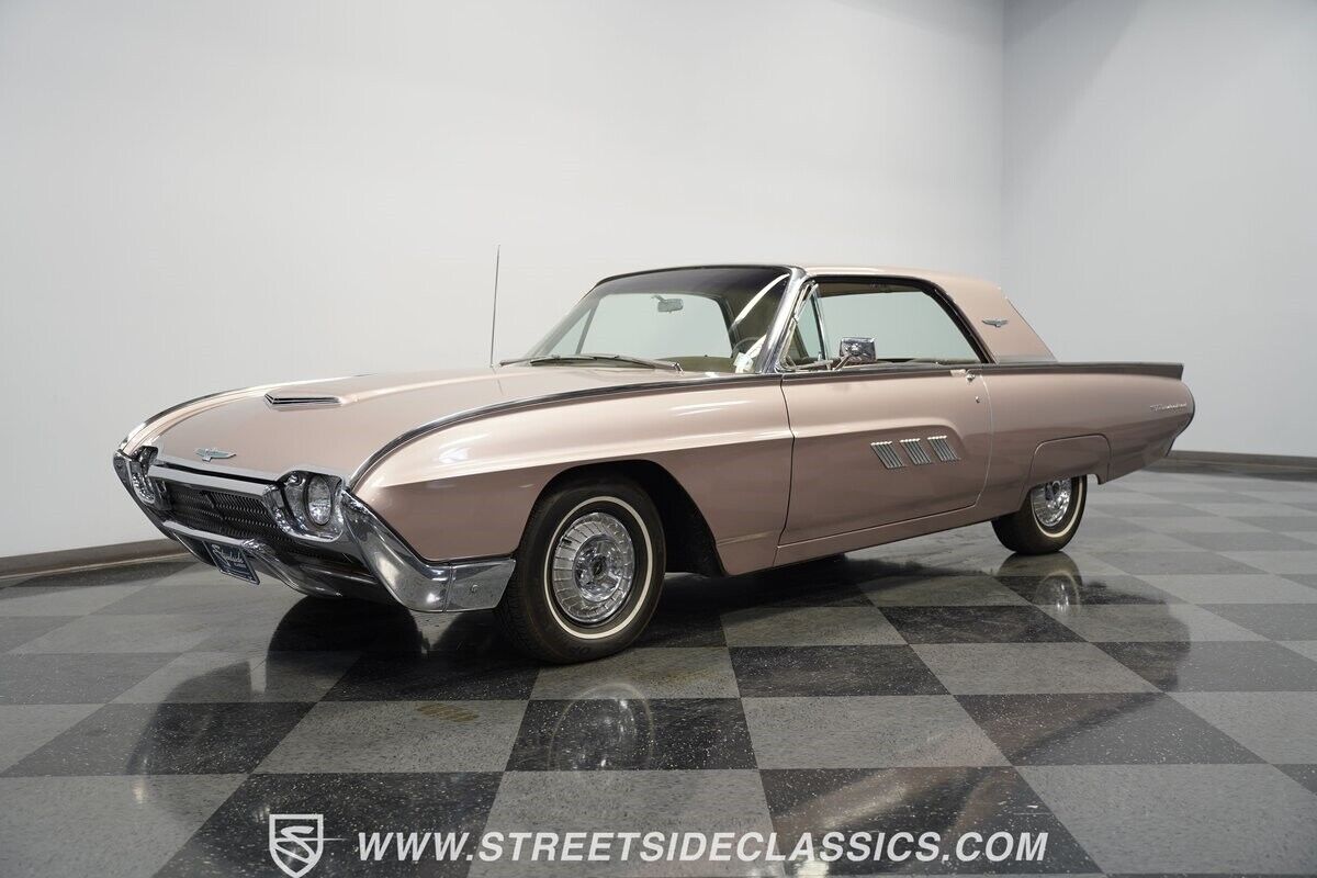 Ford-Thunderbird-1963-Hardtop-6