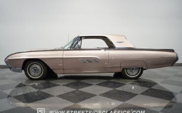 Ford-Thunderbird-1963-Hardtop-7