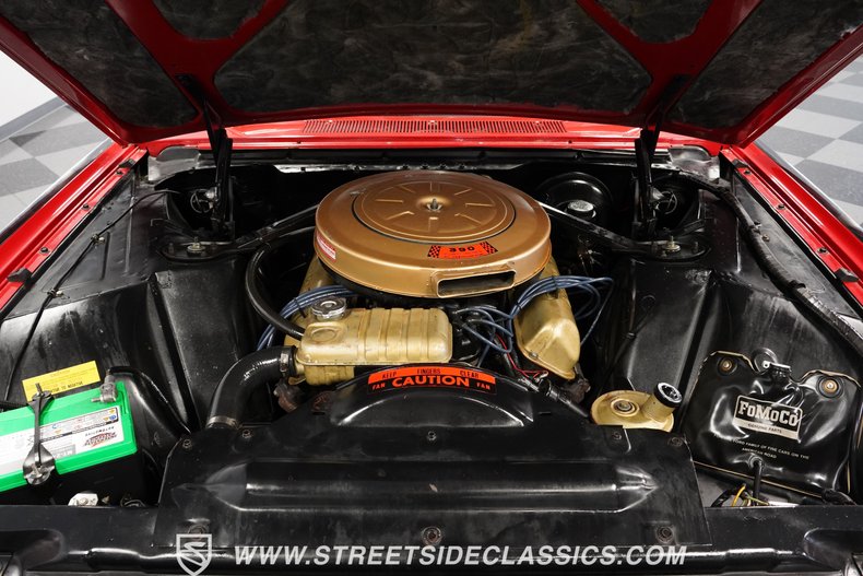 Ford-Thunderbird-1963-Rangoon-Red-Black-8