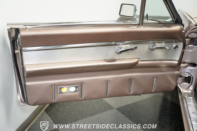Ford-Thunderbird-1963-Rose-Beige-Rose-Beige-4