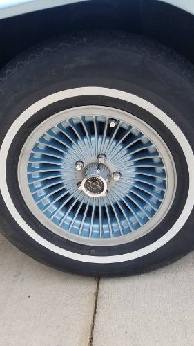 Ford-Thunderbird-1963-Silver-Blue-Mink-3